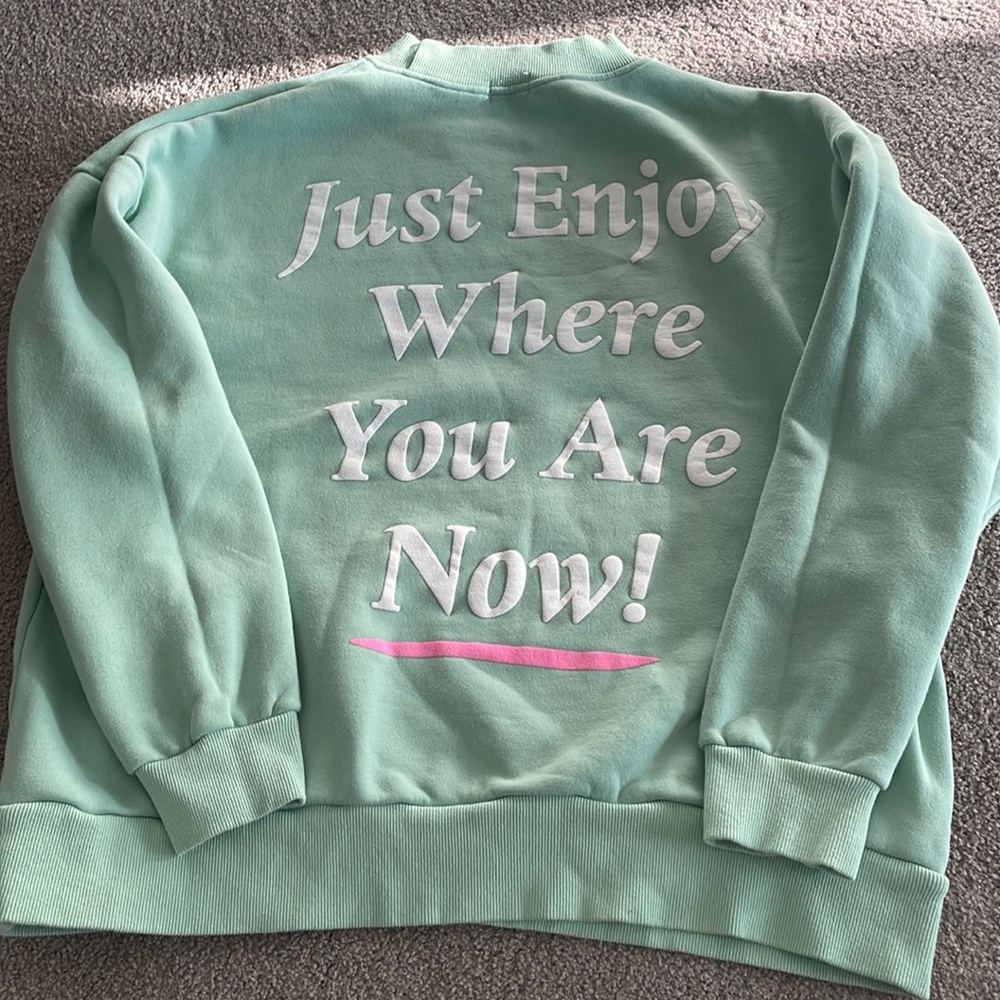 Yllw the label sweatshirt